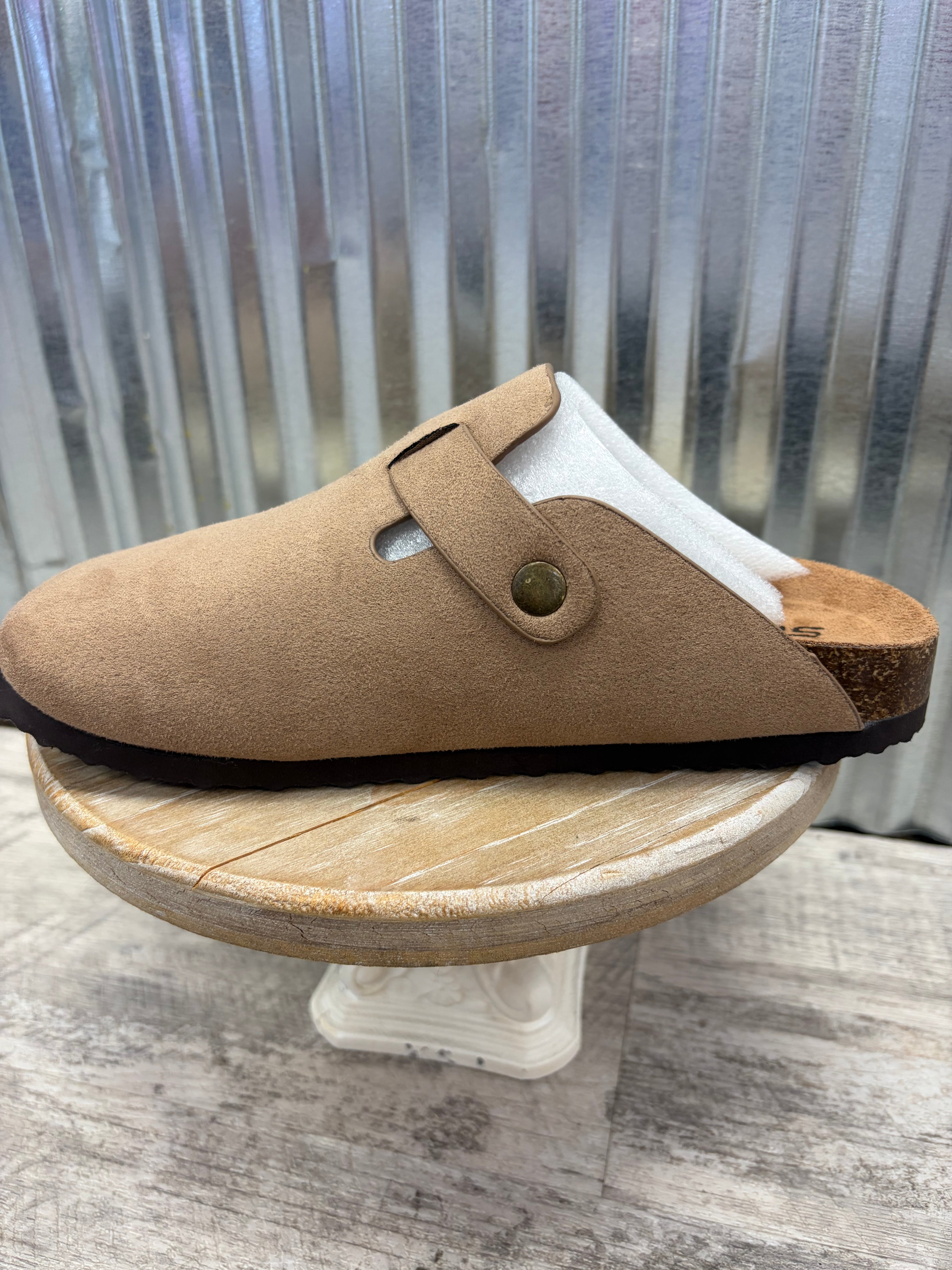 Everyday Ease Lightweight Clogs