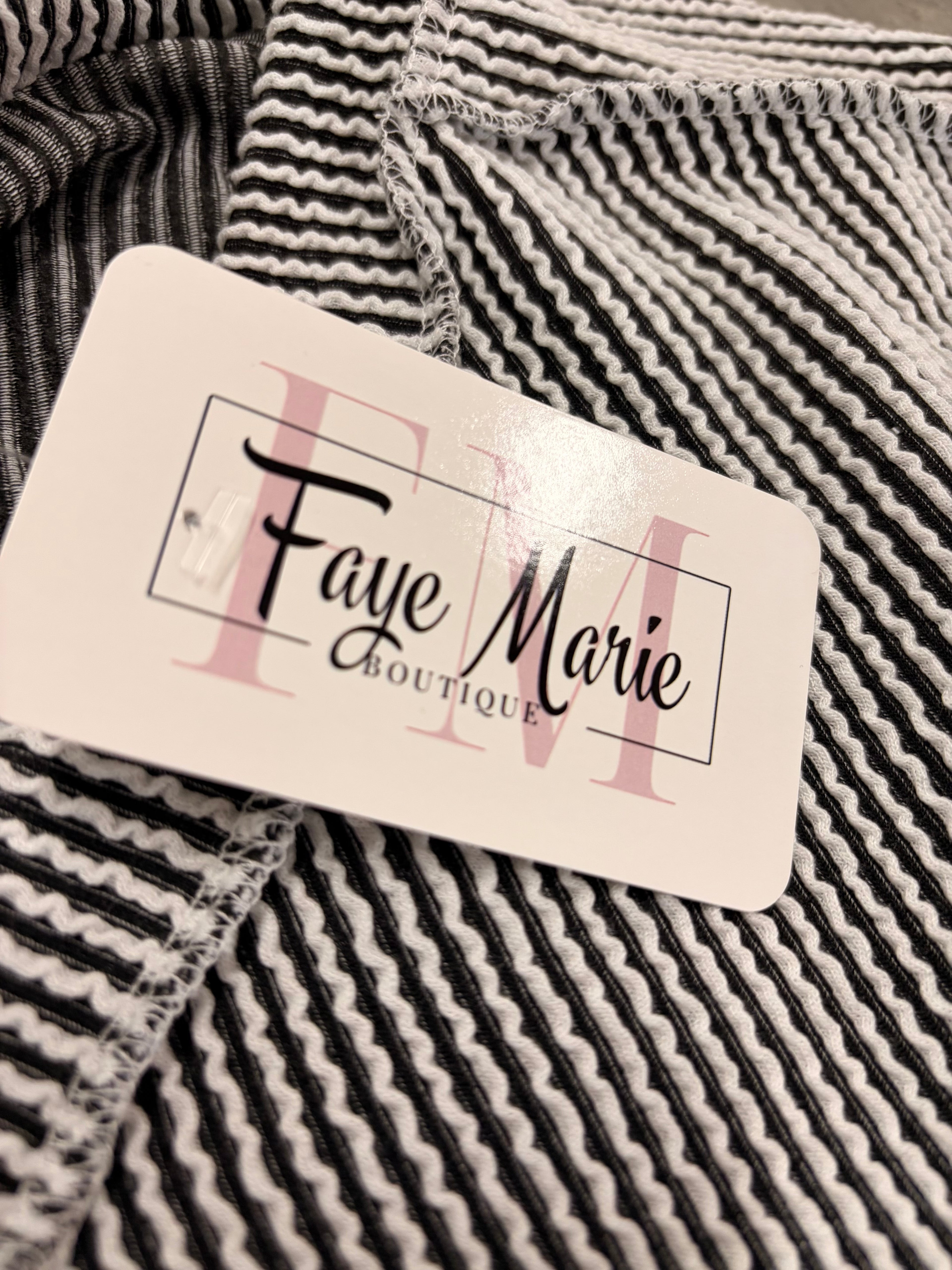 Black Ribbed V-Neck Top - Sleek & Versatile