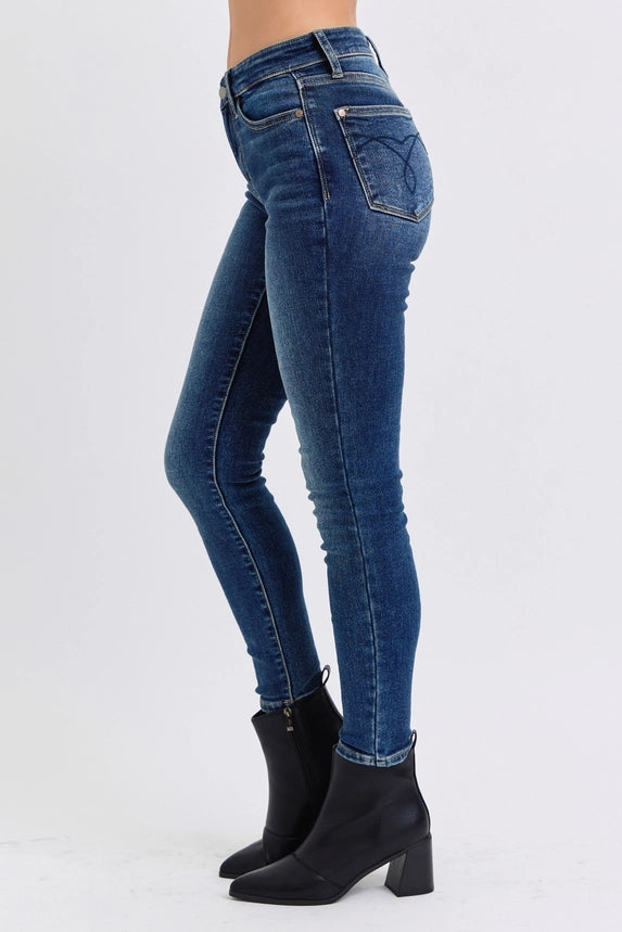 Judy Blue Dark Wash Thermal Skinny Jeans - Warm Winter Denim for Women